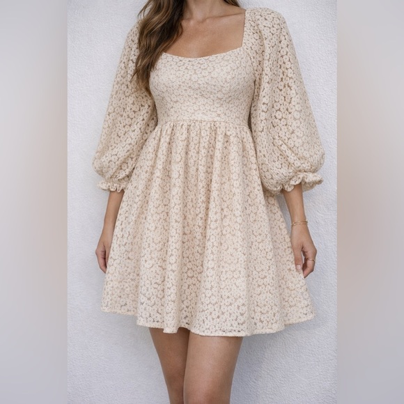 Storia Dresses & Skirts - Charming Cream Lace Dress